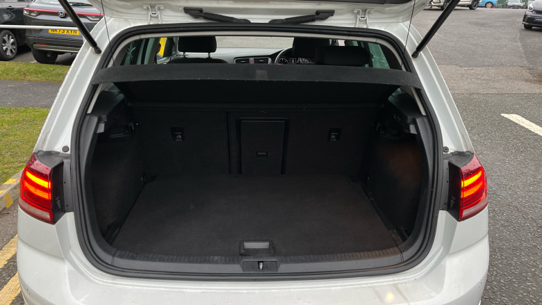 Volkswagen Golf 1.6 TDI Match 5dr Diesel Hatchback